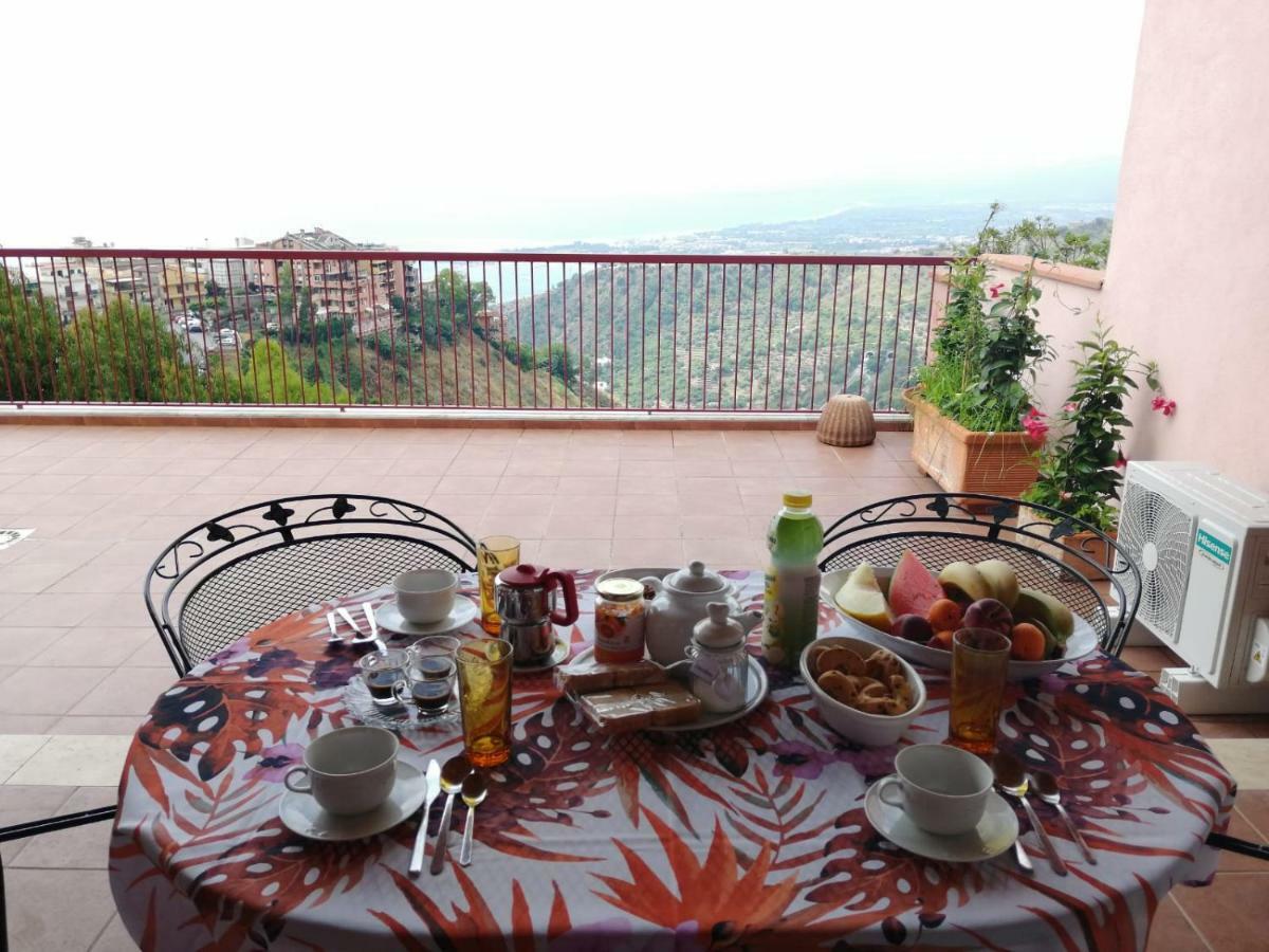 Casa Romeo Apartment Taormina Luaran gambar
